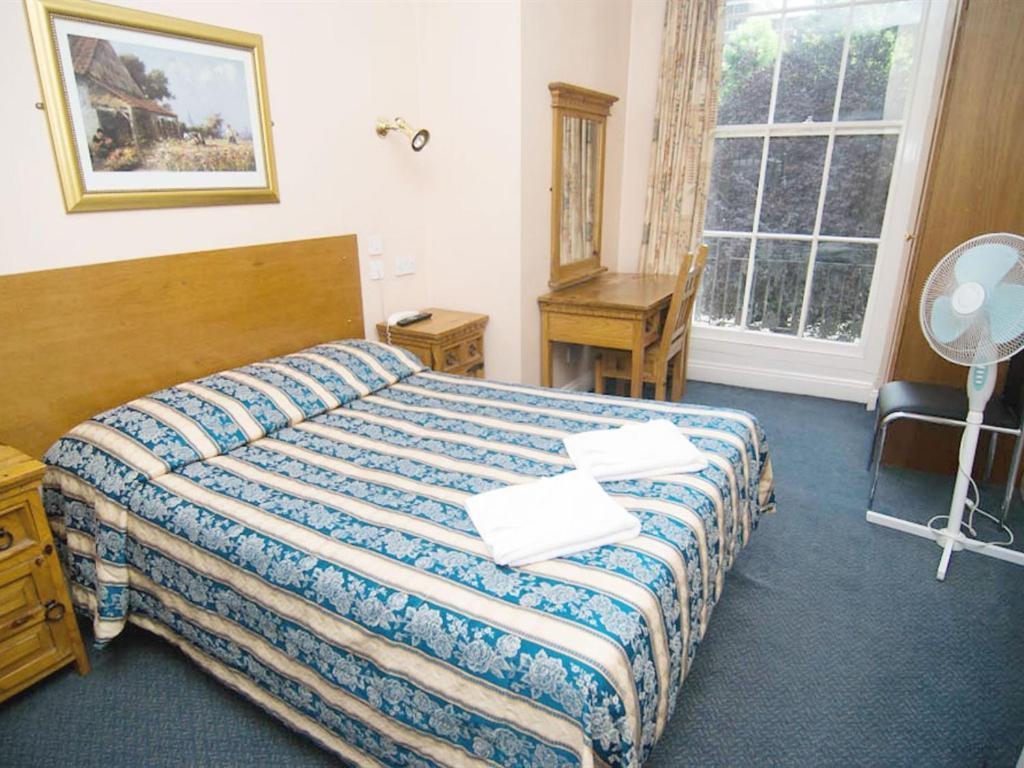 Normandie Hotel Λονδίνο Εξωτερικό φωτογραφία