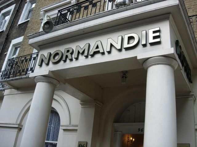 Normandie Hotel Λονδίνο Εξωτερικό φωτογραφία