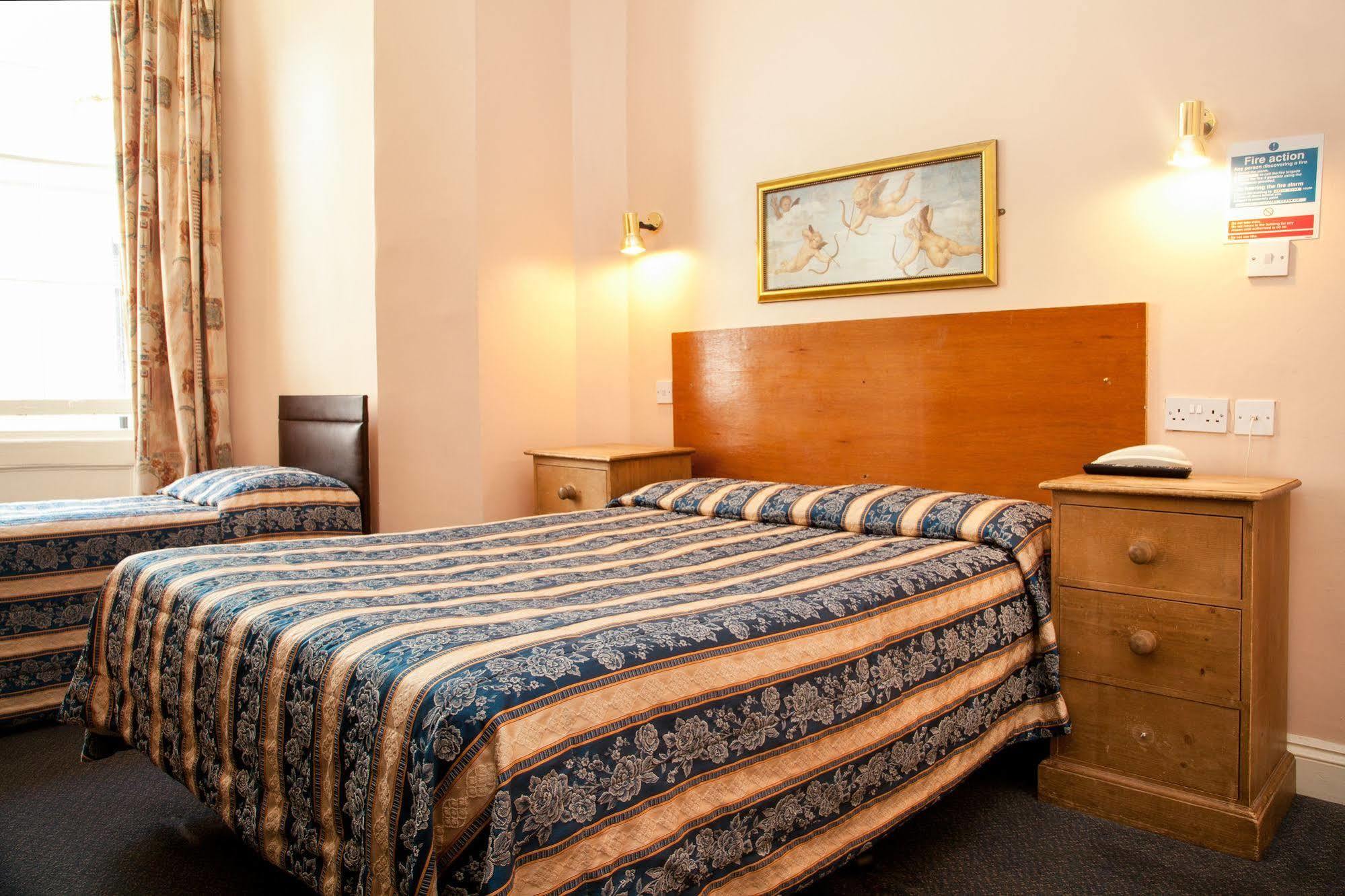 Normandie Hotel Λονδίνο Εξωτερικό φωτογραφία
