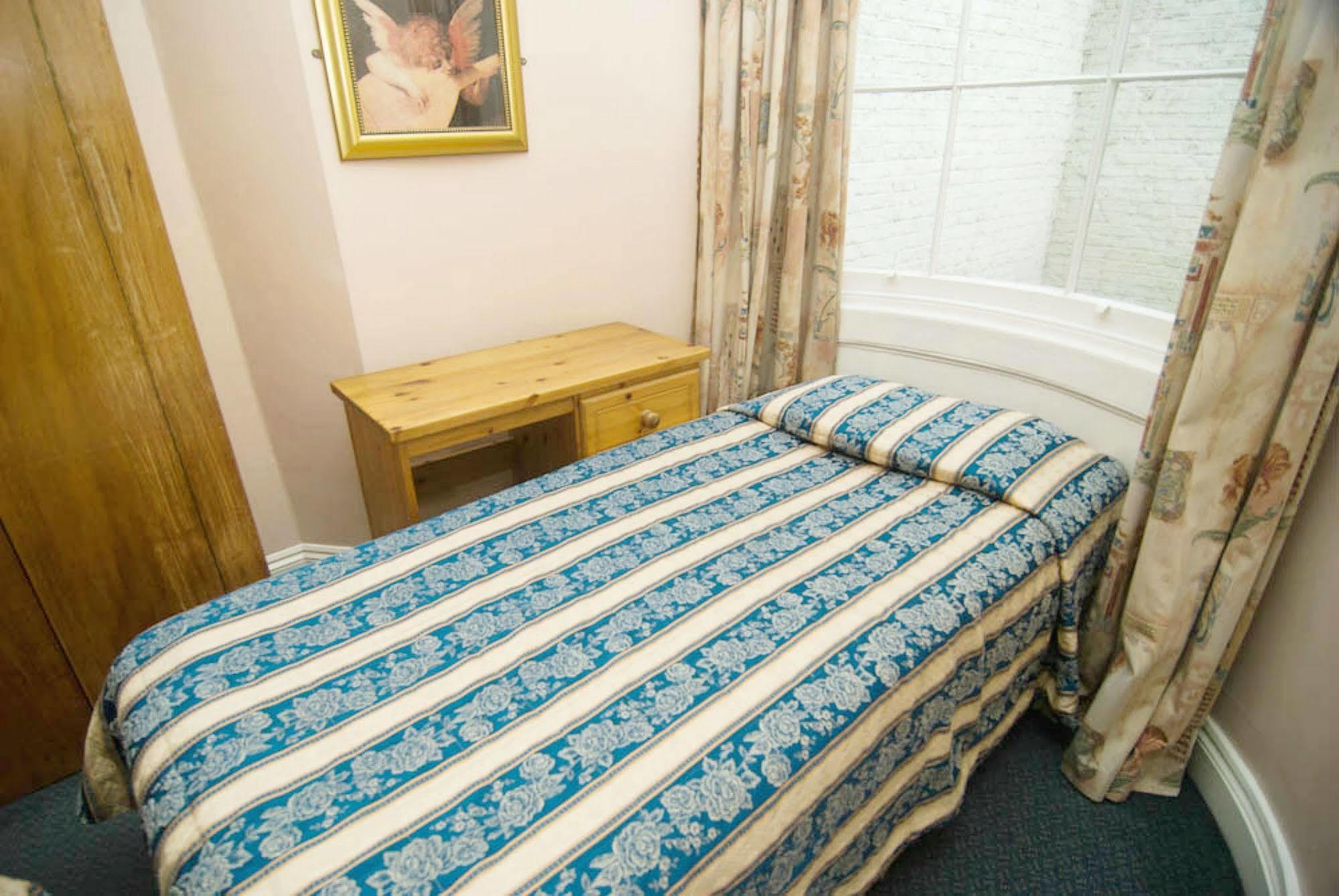 Normandie Hotel Λονδίνο Εξωτερικό φωτογραφία